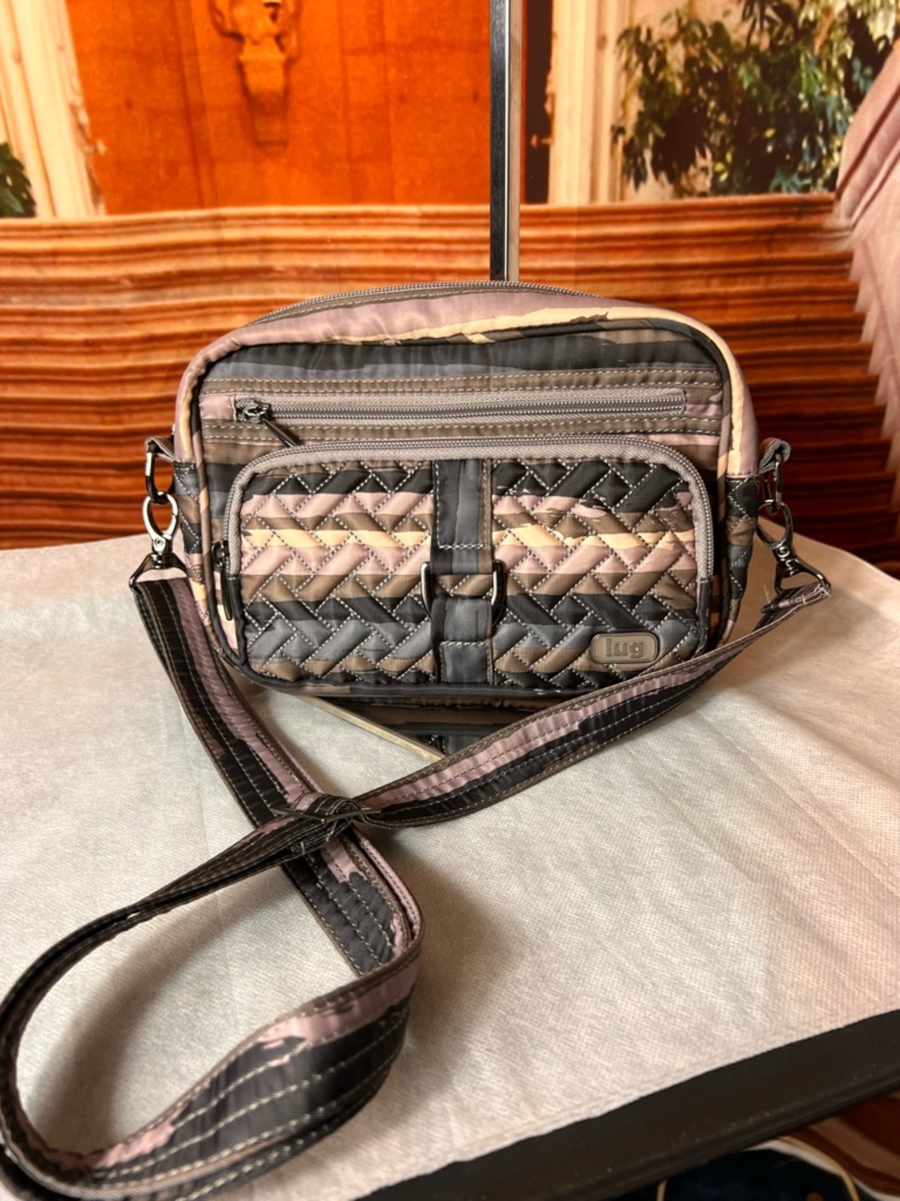 lug Quilted Crossbody Bag in Pink and Gray, excellent condition - Picture 10 of 17